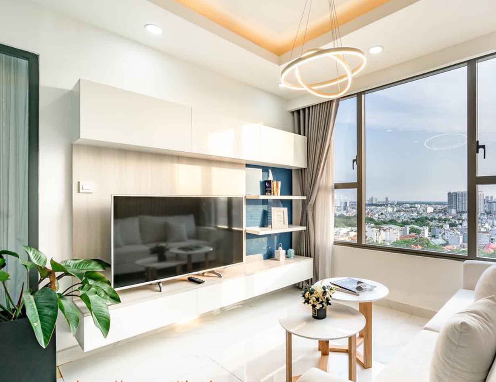 Kệ Tivi Theo Phong Cách Hiện Đại nhà anh Năm