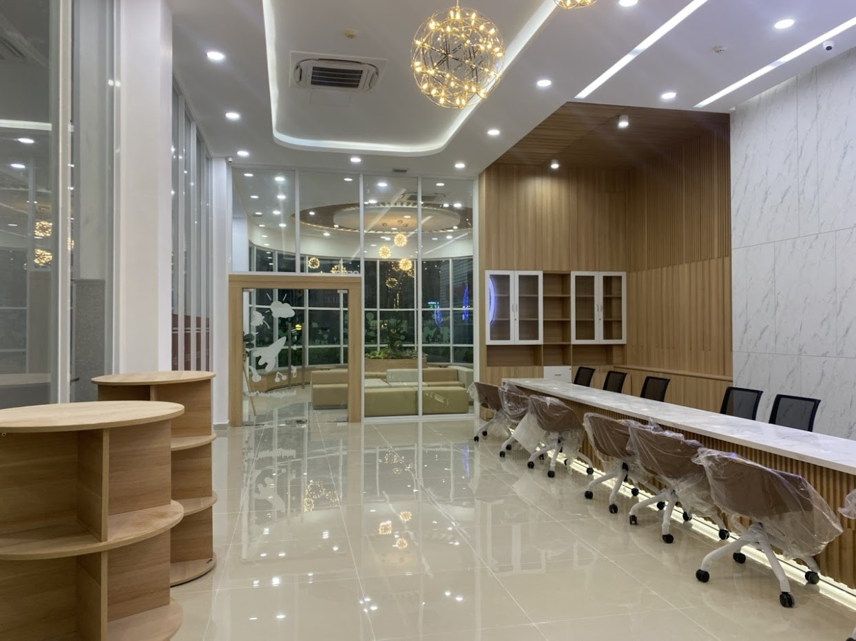 Thiết kế sản xuất lắp đặt nội thất sảnh tiếp tân tiểu học Á Châu - Cao Thắng quận 10